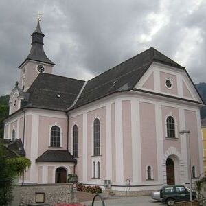 um 2010                        