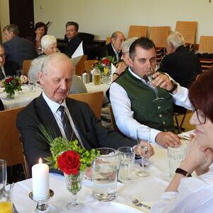 Jubelpaarfeier Pfarre Niederneukirchen 01.06.2025