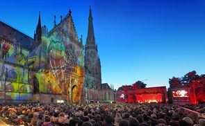 KLASSIK AM DOM auf dem Linzer Domplatz