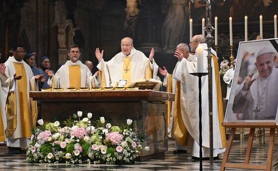 Trauergottesdienst für Papst Franziskus im Wiener Stephansdom